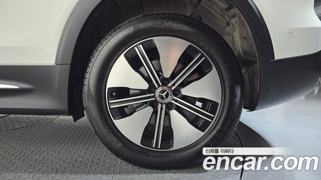 Mercedes-Benz EQB (X243) EQB300 4MATIC 2023 — фото 21