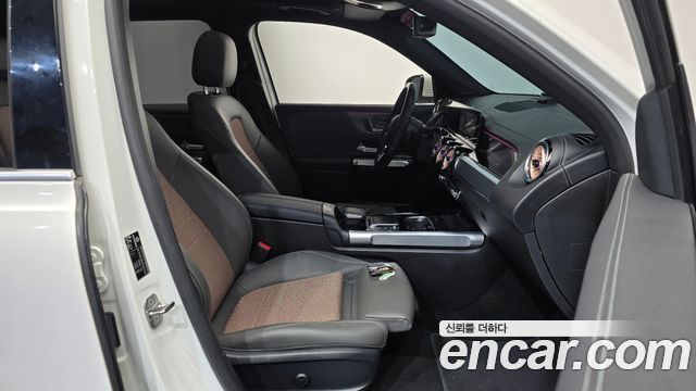 Mercedes-Benz EQB (X243) EQB300 4MATIC 2023 — фото 26