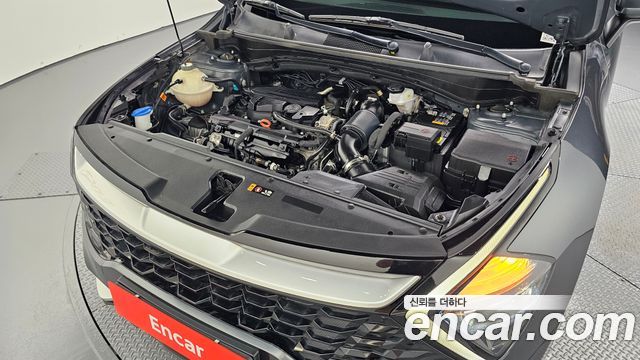 Kia Sportage (V) Gasoline 1.6 Turbo 2WD Prestige 2023 — фото 6