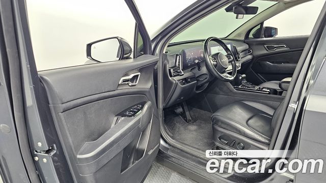 Kia Sportage (V) Gasoline 1.6 Turbo 2WD Prestige 2023 — фото 10