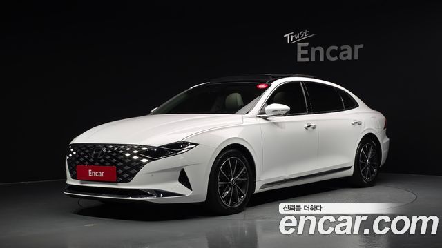 Hyundai Grandeur (IG) 2.5 Le Blanc 2023 — фото 1