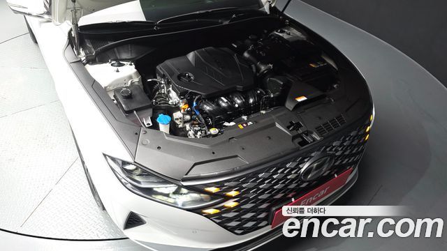 Hyundai Grandeur (IG) 2.5 Le Blanc 2023 — фото 6