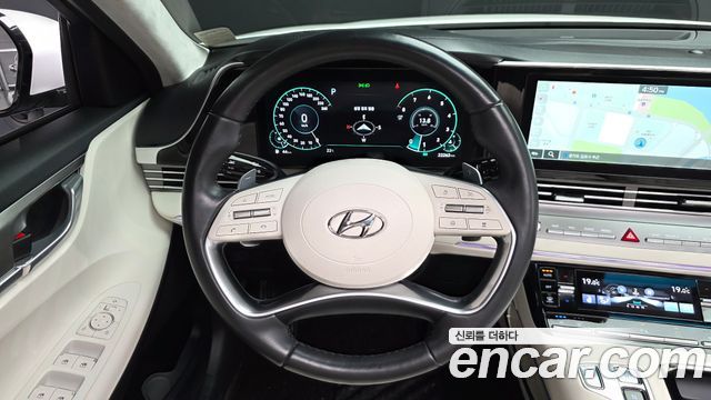 Hyundai Grandeur (IG) 2.5 Le Blanc 2023 — фото 13