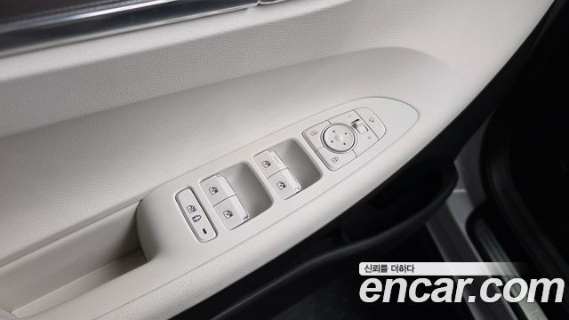 Hyundai Grandeur (IG) 2.5 Le Blanc 2023 — фото 40