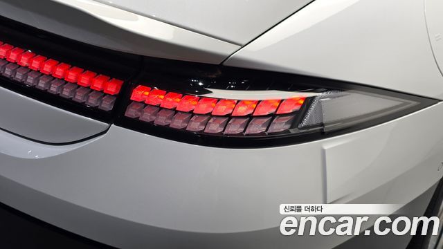 Hyundai Ioniq 6 Long Range AWD Prestige 2025 — фото 23