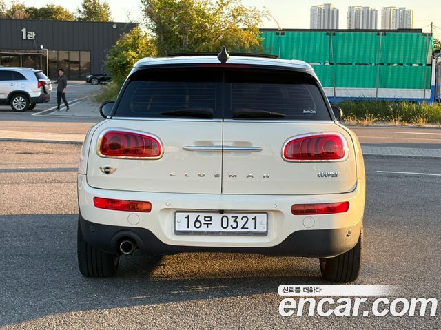 MINI Cooper Clubman Standard 2nd 2016 — фото 3