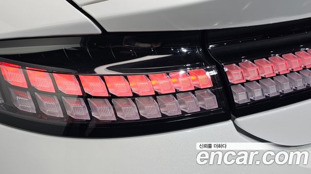 Hyundai Ioniq 6 Long Range Prestige 2025 — фото 23