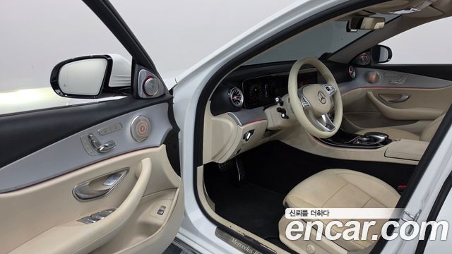 Mercedes-Benz E-Class (W213) E200 Avantgarde 2018 — фото 10