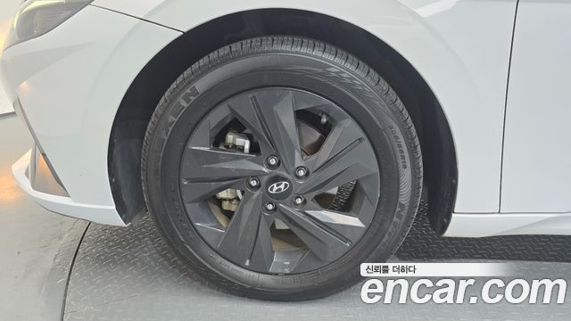 Hyundai Avante Hybrid (CN7) Smart 2023 — фото 5