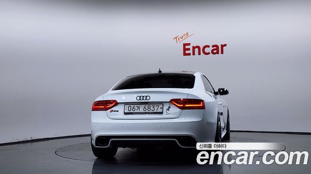 Audi RS5 4.2 FSI Quattro 8T3 2013 — фото 4