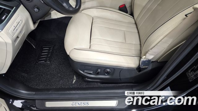 Genesis G80 3.8 GDI AWD Finest 2018 — фото 31