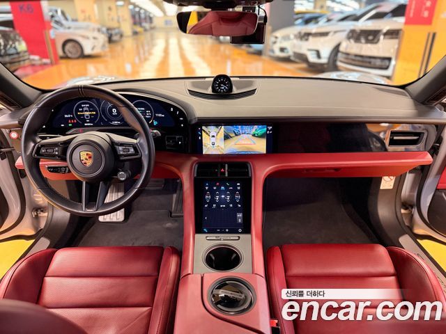 Porsche Taycan 4S 2021 — фото 9