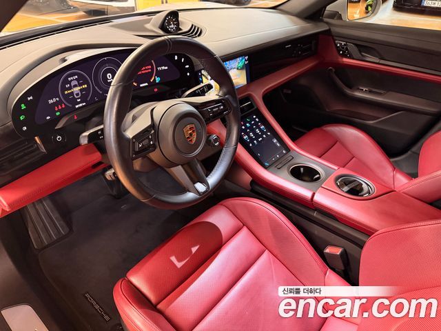 Porsche Taycan 4S 2021 — фото 10