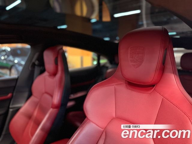 Porsche Taycan 4S 2021 — фото 15