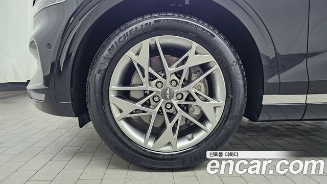 Genesis GV70 2.5T Gasoline 2WD 2024 — фото 5