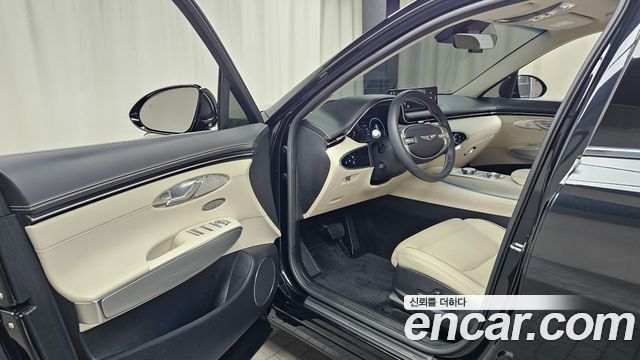 Genesis GV70 2.5T Gasoline 2WD 2024 — фото 10