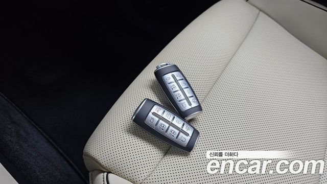 Genesis GV70 2.5T Gasoline 2WD 2024 — фото 15