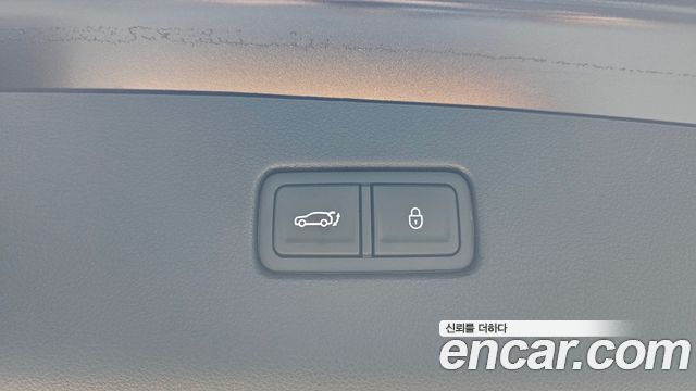 Genesis GV70 2.5T Gasoline 2WD 2024 — фото 17
