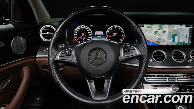 Mercedes-Benz E-Class (W213) E300 Avantgarde 2018 — фото 13