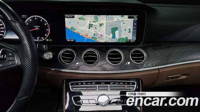 Mercedes-Benz E-Class (W213) E300 Avantgarde 2018 — фото 14