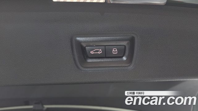BMW i4 eDrive40 M Sports Pro 2024 — фото 32