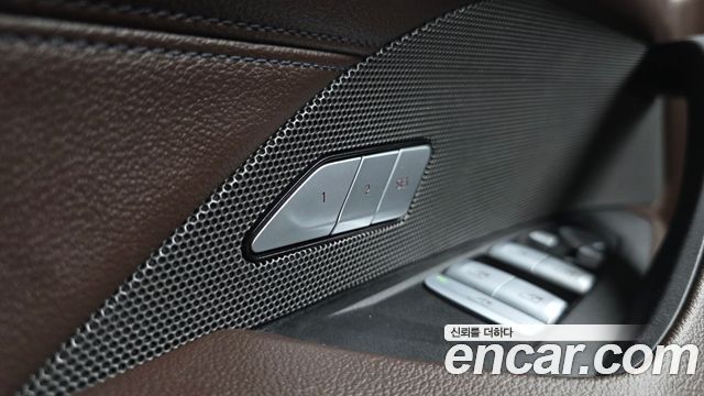BMW i4 eDrive40 M Sports Pro 2024 — фото 33