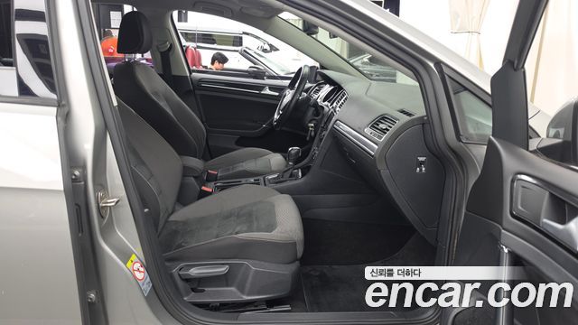 Volkswagen Golf (VII) 2.0 TDI 2015 — фото 11