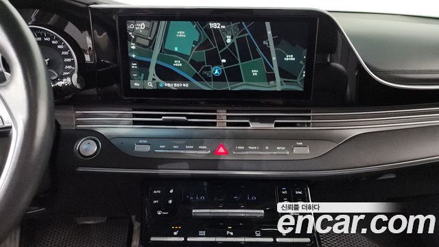 Hyundai Grandeur (IG) 3.0 LPi Rent Car Modern 2021 — фото 13