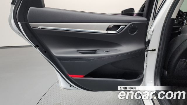 Hyundai Grandeur (IG) 3.0 LPi Rent Car Modern 2021 — фото 25