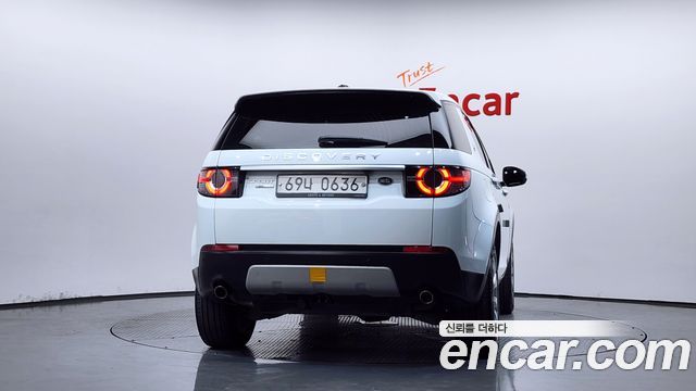 Land Rover Discovery Sport 2.0 TD4 HSE Luxury 2016 — фото 4