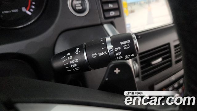 Land Rover Discovery Sport 2.0 TD4 HSE Luxury 2016 — фото 20