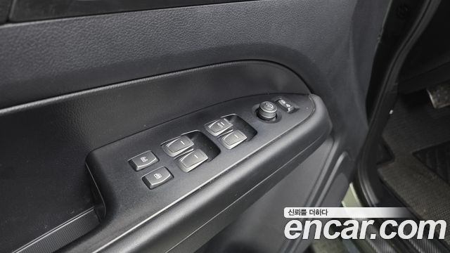 KG Mobility (SsangYong) Rexton Sports Khan Diesel 2.2 4WD Prestige 2022 — фото 29