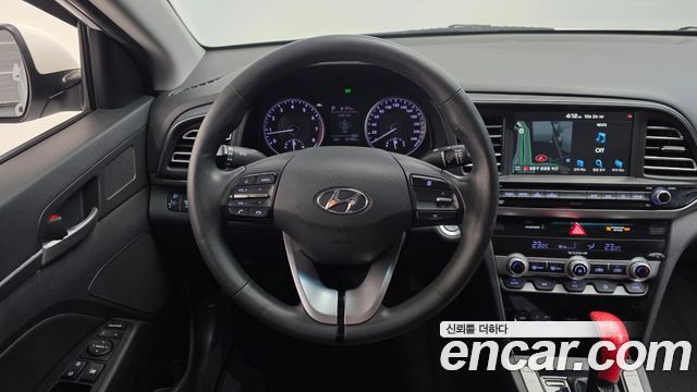 Hyundai Avante (AD) 1.6 Smart 2019 — фото 13