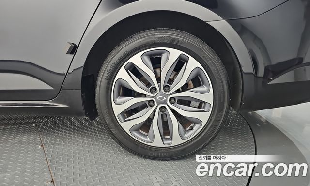 Renault Korea SM6 1.6 TCe LE 2017 — фото 21