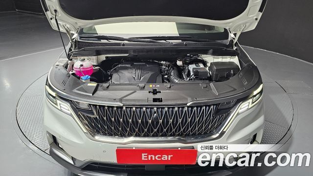 Kia Carnival (IV) Gasoline 7-seater Limousine(Special vehicle) 2023 — фото 6