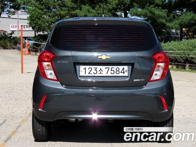 Chevrolet Spark Van 2019 — фото 4