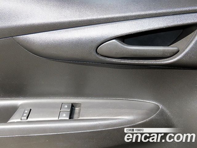 Chevrolet Spark Van 2019 — фото 16