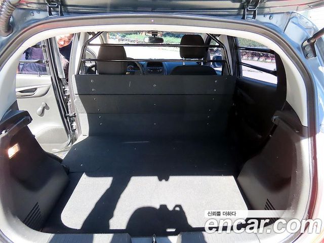 Chevrolet Spark Van 2019 — фото 20