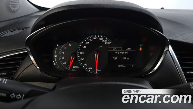 Chevrolet Trax 1.6 Diesel Premier 2018 — фото 8