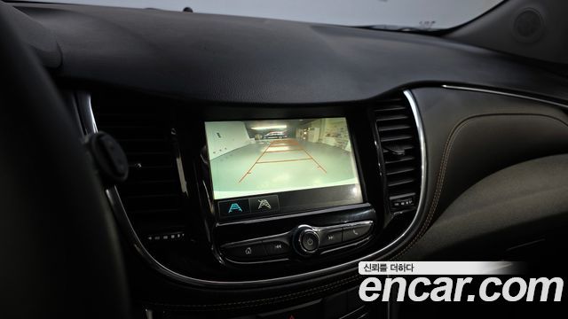 Chevrolet Trax 1.6 Diesel Premier 2018 — фото 14