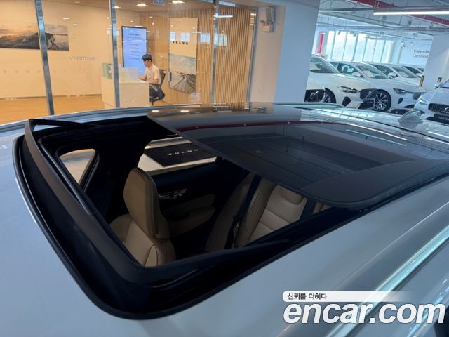 Volvo V60 Cross Country (II) B5 Ultra AWD 2026 — фото 22