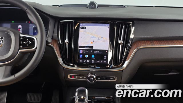 Volvo S60 (III) B5 Ultimate Bright 2024 — фото 14