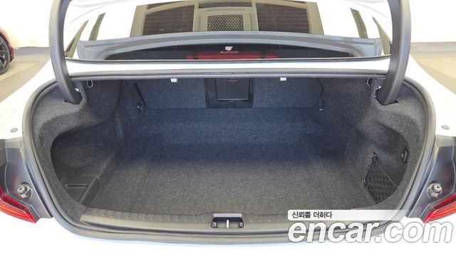 Volvo S60 (III) B5 Ultimate Bright 2024 — фото 20