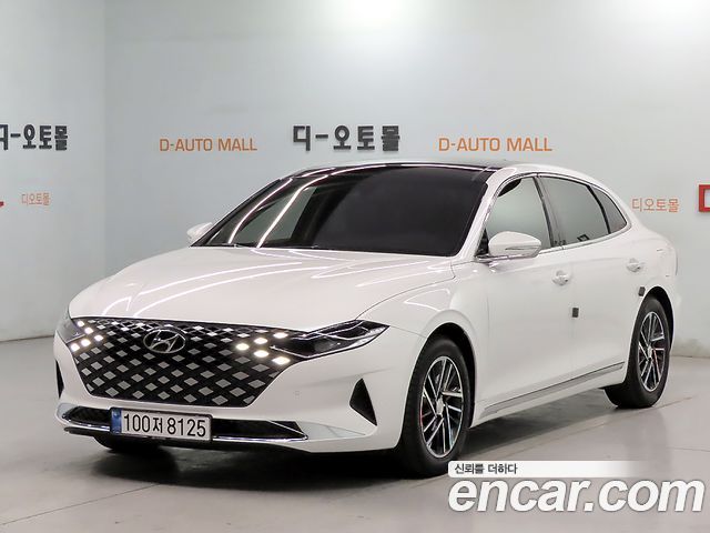 Hyundai Grandeur (IG) 3.0 LPi Rent Car Modern