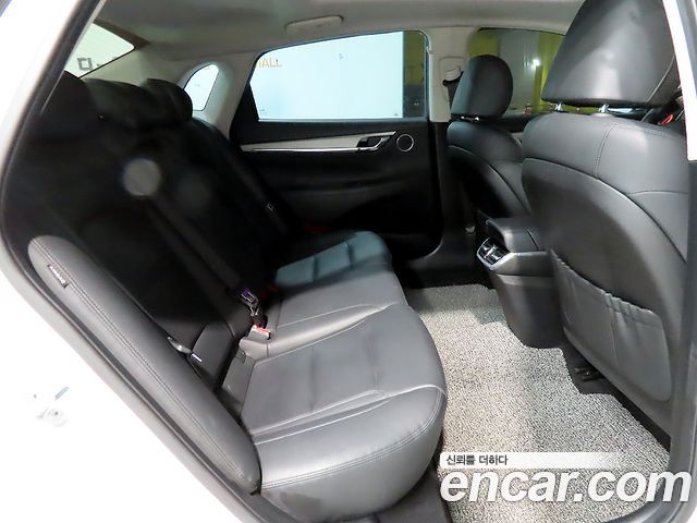 Hyundai Grandeur (IG) 3.0 LPi Rent Car Modern 2022 — фото 8