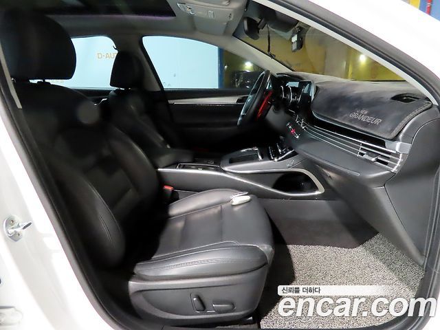 Hyundai Grandeur (IG) 3.0 LPi Rent Car Modern 2022 — фото 9