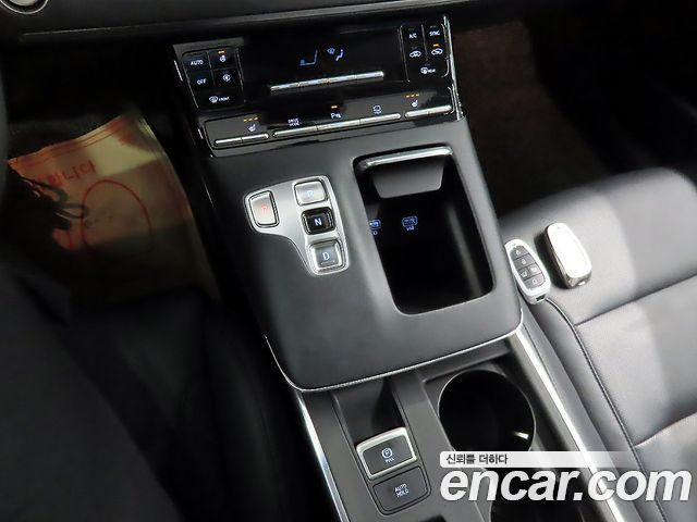 Hyundai Grandeur (IG) 3.0 LPi Rent Car Modern 2022 — фото 18