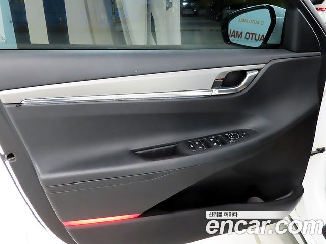 Hyundai Grandeur (IG) 3.0 LPi Rent Car Modern 2022 — фото 19