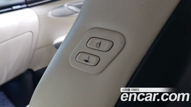 Genesis GV70 2.5T Gasoline AWD 2023 — фото 33