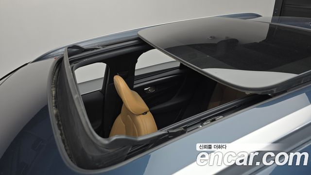 Volvo XC40 T4 Inscription 2020 — фото 19